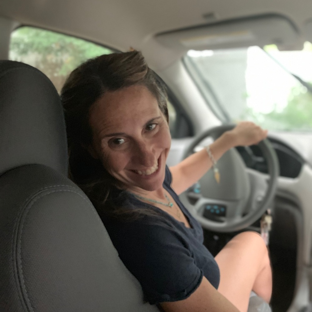 Meet your Posher, Elizabeth